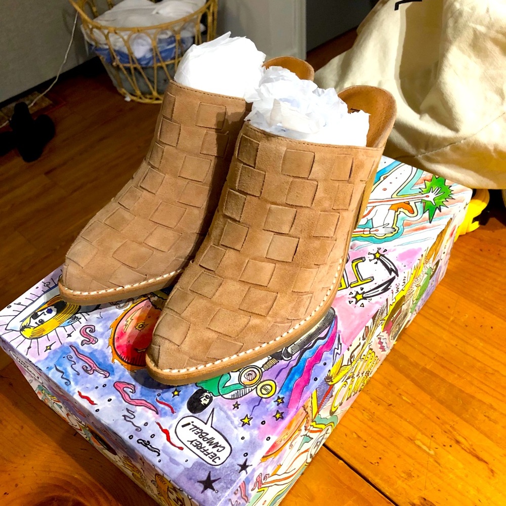 Jeffrey Campbell suede mule. Blush pink color